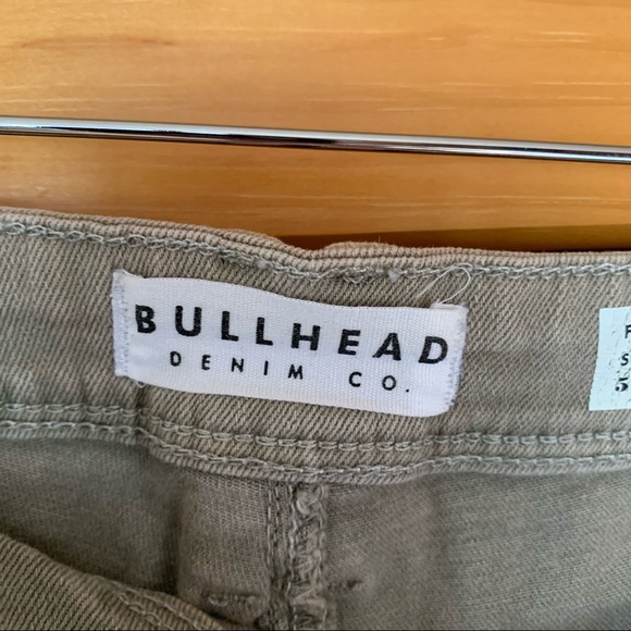 Bullhead Denim Short Shorts Frayed - Picture 5 of 7